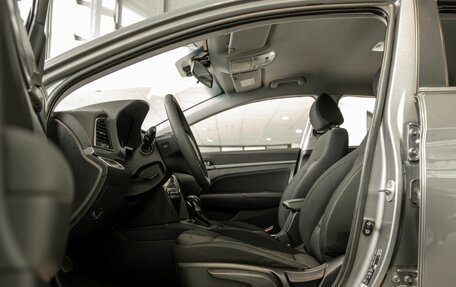 Hyundai Elantra VI рестайлинг, 2019 год, 1 655 000 рублей, 7 фотография