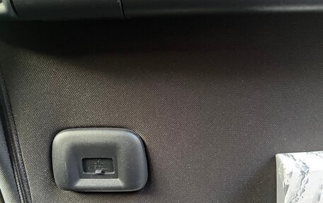 Nissan Serena IV, 2019 год, 2 300 000 рублей, 17 фотография