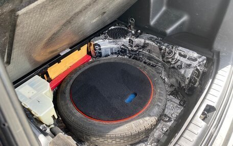 Land Rover Freelander II рестайлинг 2, 2008 год, 1 000 000 рублей, 18 фотография