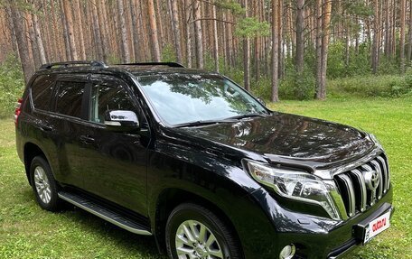 Toyota Land Cruiser Prado 150 рестайлинг 2, 2016 год, 4 300 000 рублей, 3 фотография
