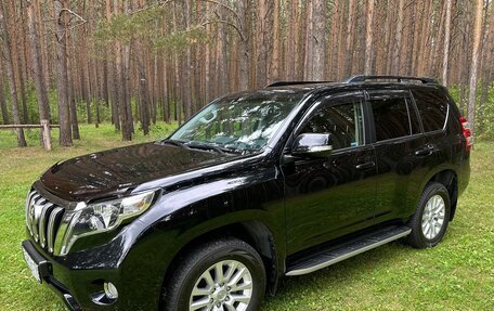 Toyota Land Cruiser Prado 150 рестайлинг 2, 2016 год, 4 300 000 рублей, 2 фотография
