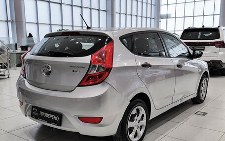 Hyundai Solaris II рестайлинг, 2013 год, 499 000 рублей, 9 фотография