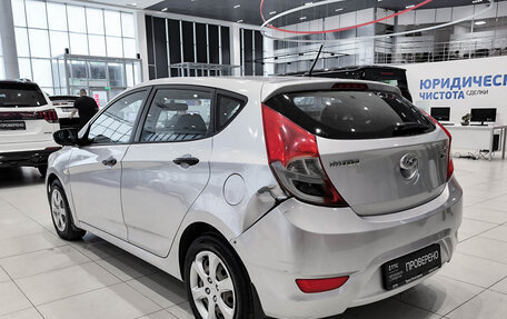 Hyundai Solaris II рестайлинг, 2013 год, 499 000 рублей, 11 фотография