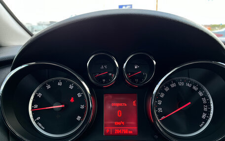 Opel Astra J, 2012 год, 750 000 рублей, 9 фотография