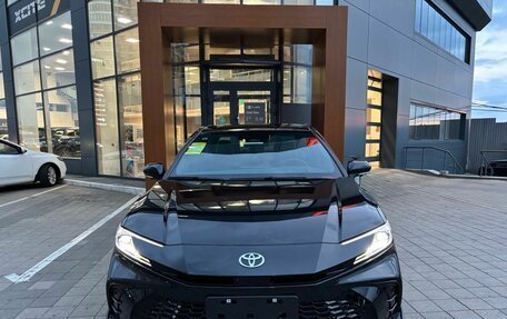 Toyota Camry, 2025 год, 4 350 000 рублей, 2 фотография