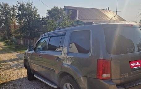 Honda Pilot III рестайлинг, 2008 год, 1 550 000 рублей, 2 фотография