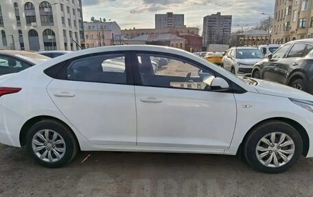 Hyundai Solaris II рестайлинг, 2019 год, 920 000 рублей, 9 фотография