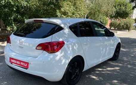 Opel Astra J, 2012 год, 670 000 рублей, 6 фотография