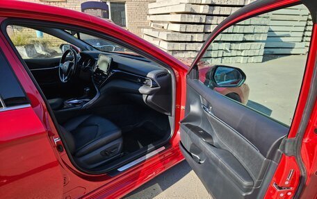 Toyota Camry, 2021 год, 3 300 000 рублей, 21 фотография