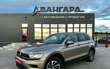 Volkswagen Tiguan II, 2018 год, 2 400 000 рублей, 1 фотография