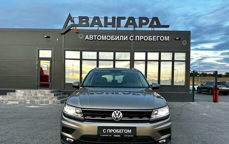 Volkswagen Tiguan II, 2018 год, 2 400 000 рублей, 9 фотография