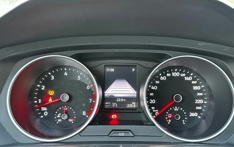 Volkswagen Tiguan II, 2018 год, 2 400 000 рублей, 15 фотография