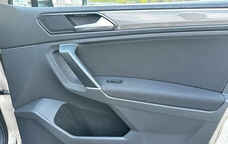 Volkswagen Tiguan II, 2018 год, 2 400 000 рублей, 22 фотография