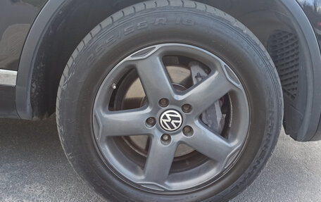 Volkswagen Touareg III, 2011 год, 2 550 000 рублей, 7 фотография