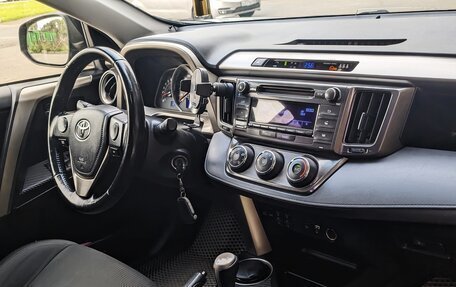Toyota RAV4, 2013 год, 1 770 000 рублей, 25 фотография