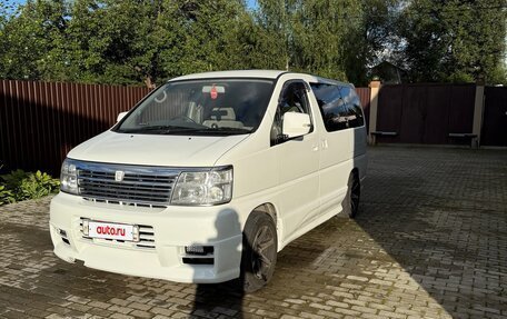 Nissan Elgrand I, 2001 год, 1 400 000 рублей, 4 фотография