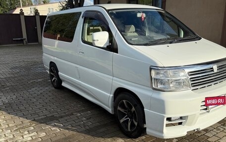 Nissan Elgrand I, 2001 год, 1 400 000 рублей, 5 фотография