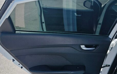 Hyundai Solaris II рестайлинг, 2017 год, 1 195 000 рублей, 14 фотография