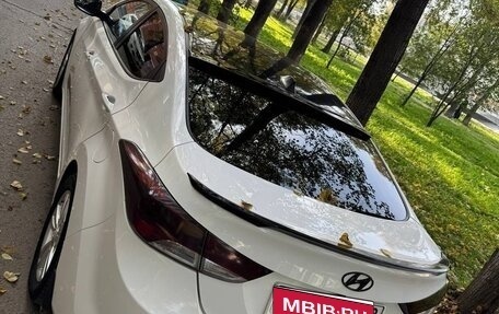 Hyundai Elantra V, 2012 год, 1 050 000 рублей, 1 фотография