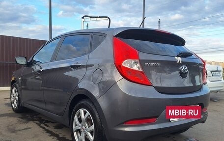 Hyundai Solaris II рестайлинг, 2015 год, 1 111 111 рублей, 4 фотография