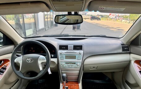 Toyota Camry, 2008 год, 1 045 000 рублей, 10 фотография