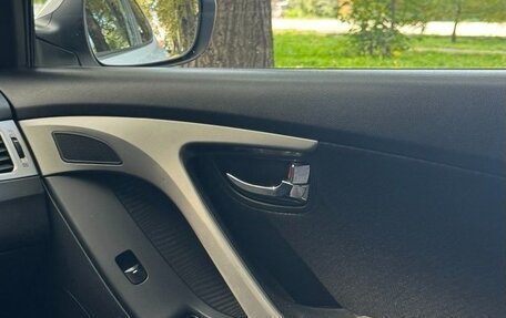 Hyundai Elantra V, 2012 год, 1 050 000 рублей, 23 фотография