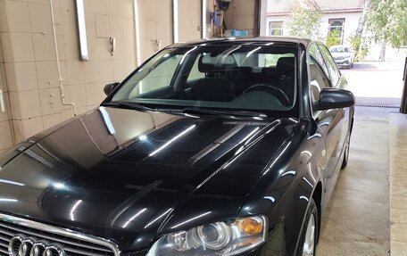 Audi A4, 2006 год, 777 000 рублей, 2 фотография