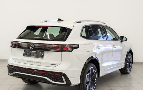 Volkswagen Tiguan, 2024 год, 5 652 550 рублей, 2 фотография