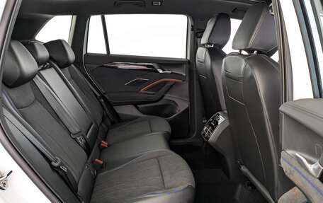 Volkswagen Tiguan, 2024 год, 5 652 550 рублей, 12 фотография
