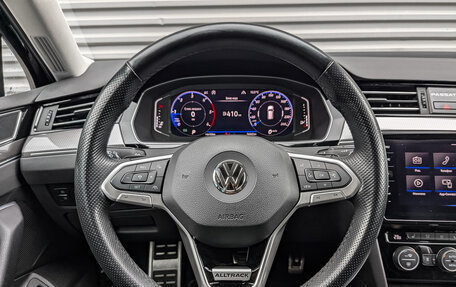 Volkswagen Passat B8 рестайлинг, 2019 год, 3 415 000 рублей, 22 фотография