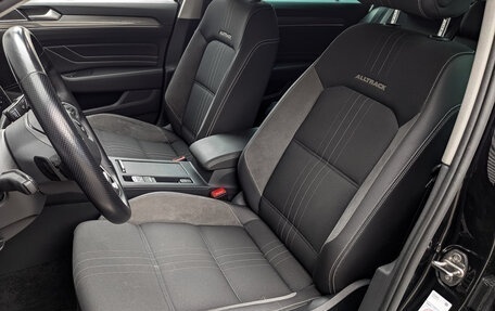 Volkswagen Passat B8 рестайлинг, 2019 год, 3 415 000 рублей, 20 фотография