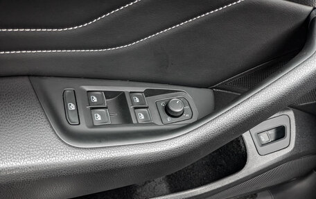 Volkswagen Passat B8 рестайлинг, 2019 год, 3 415 000 рублей, 29 фотография