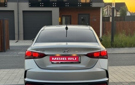 Hyundai Solaris II рестайлинг, 2021 год, 1 590 000 рублей, 7 фотография