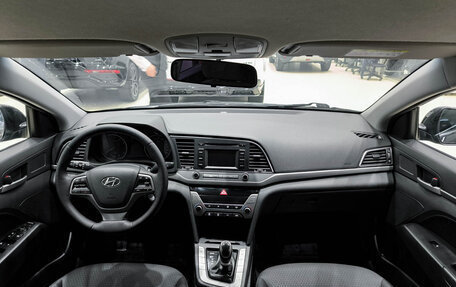 Hyundai Elantra VI рестайлинг, 2017 год, 1 599 000 рублей, 18 фотография