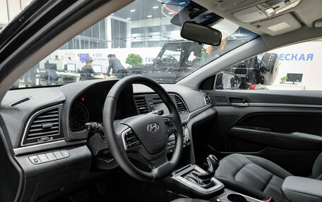 Hyundai Elantra VI рестайлинг, 2017 год, 1 599 000 рублей, 20 фотография