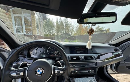 BMW 5 серия, 2015 год, 2 600 000 рублей, 15 фотография