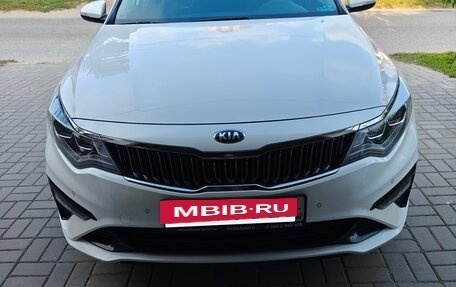 KIA Optima IV, 2018 год, 2 200 000 рублей, 8 фотография