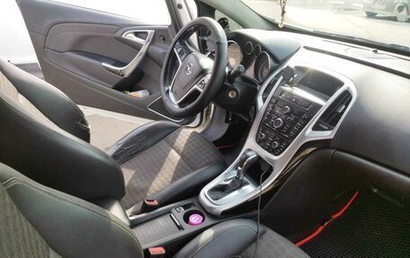 Opel Astra J, 2013 год, 600 000 рублей, 5 фотография