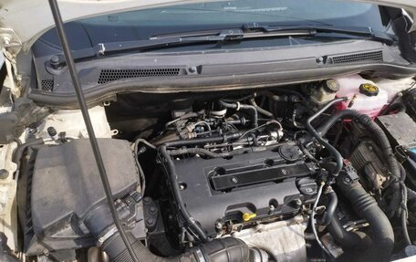 Opel Astra J, 2013 год, 600 000 рублей, 4 фотография