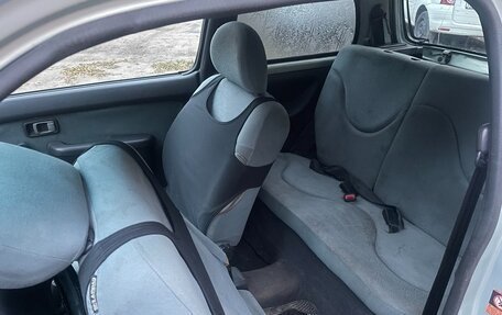 Nissan Micra II, 2002 год, 85 000 рублей, 15 фотография