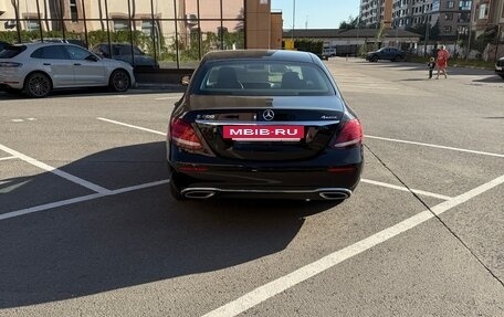 Mercedes-Benz E-Класс, 2017 год, 2 750 000 рублей, 7 фотография