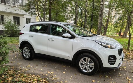 KIA Sportage IV рестайлинг, 2017 год, 2 350 000 рублей, 12 фотография