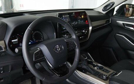 Toyota Highlander, 2025 год, 5 656 000 рублей, 13 фотография