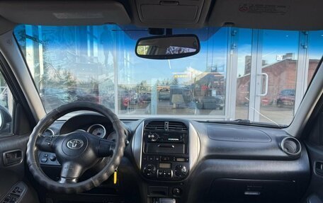 Toyota RAV4, 2004 год, 745 000 рублей, 12 фотография