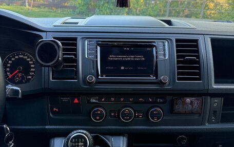 Volkswagen Caravelle T6 рестайлинг, 2018 год, 2 790 000 рублей, 11 фотография