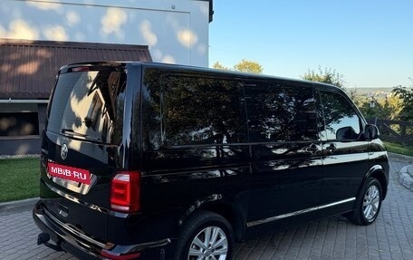 Volkswagen Caravelle T6 рестайлинг, 2018 год, 2 790 000 рублей, 4 фотография