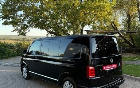 Volkswagen Caravelle T6 рестайлинг, 2018 год, 2 790 000 рублей, 7 фотография