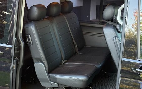 Volkswagen Caravelle T6 рестайлинг, 2018 год, 2 790 000 рублей, 15 фотография