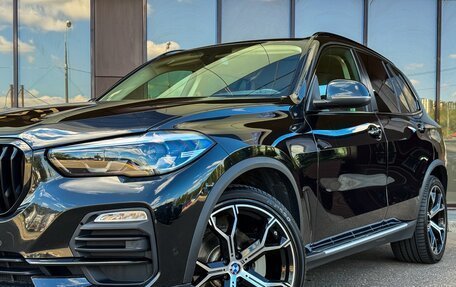 BMW X5, 2020 год, 5 300 000 рублей, 2 фотография