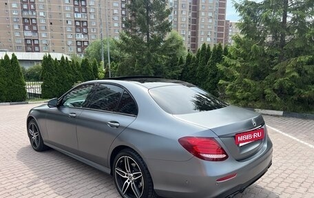 Mercedes-Benz E-Класс, 2017 год, 3 750 000 рублей, 9 фотография